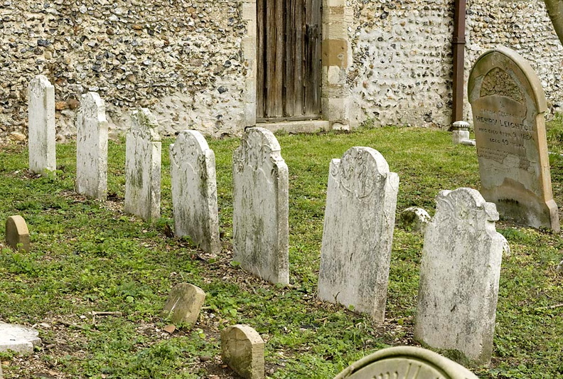 seven18th Century Graves 2.jpg